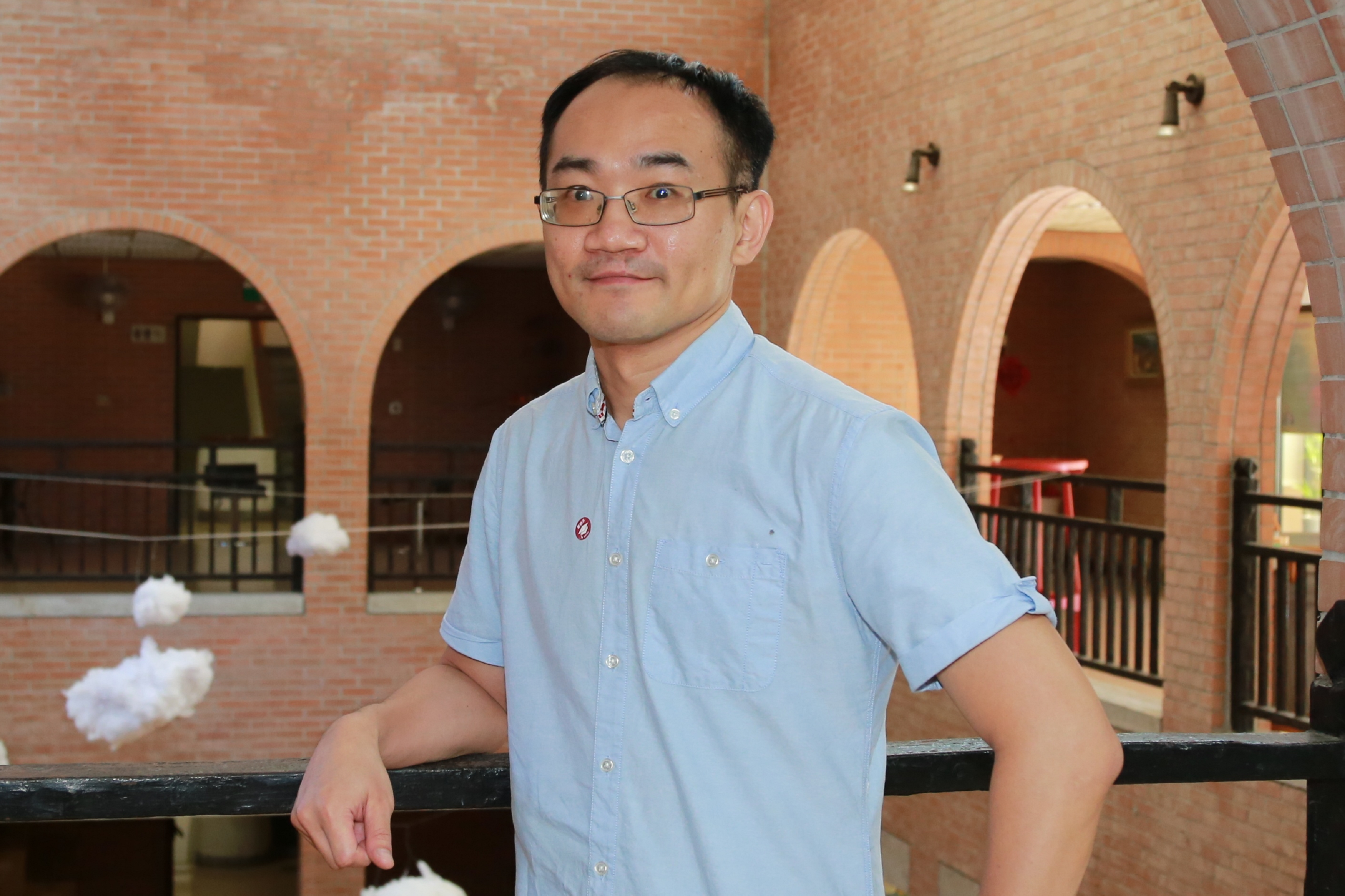 Assistant Professor Shin-Ming Huang with his international research team published papers in 3 top international journals in the past 1.5 years