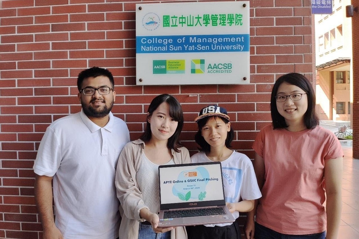 NSYSU
                  team win Asia Pacific Youth Exchange Online & Global                  Social Innovation Idea Competition